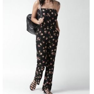 Floral jumpsuit 🌸🌼🌷